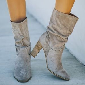 Sara Faux Suede Heeled Slouch Boot In Grey